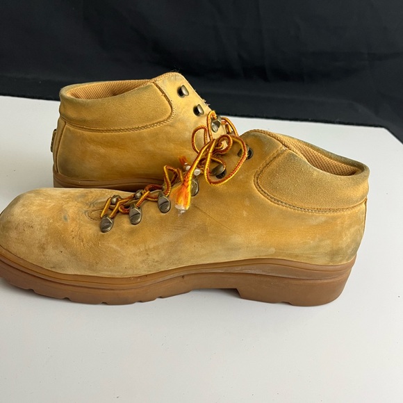 Lugz boots - Picture 2 of 6
